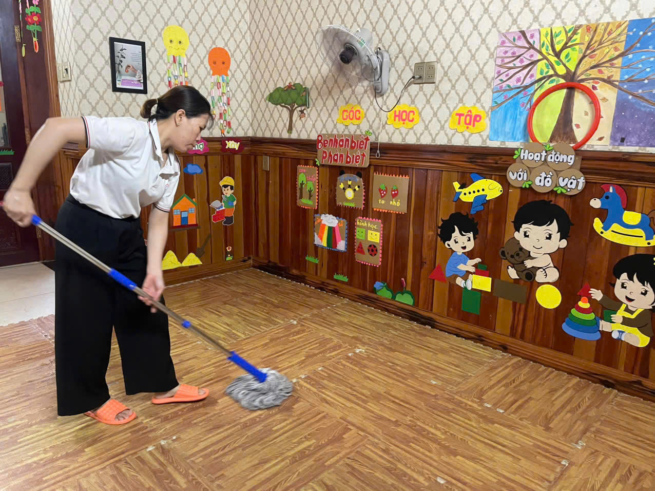 Trung tâm Kiểm soát bệnh tật tăng cường giám sát, hỗ trợ phòng, chống dịch bệnh tay chân miệng